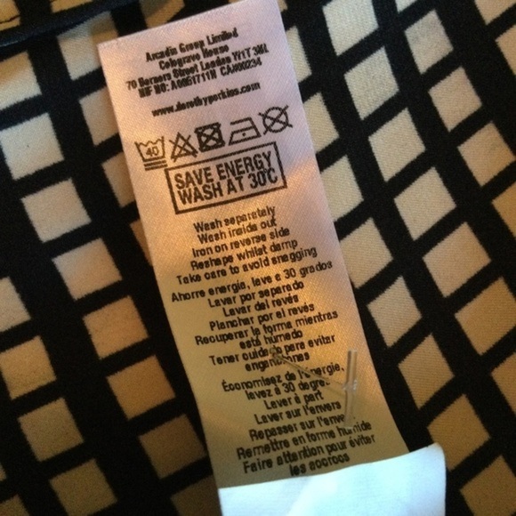 DOROTHY Perkins Sleeveless Black Ivory‎  Button Back Blouse 4 NWOT - Picture 9 of 10